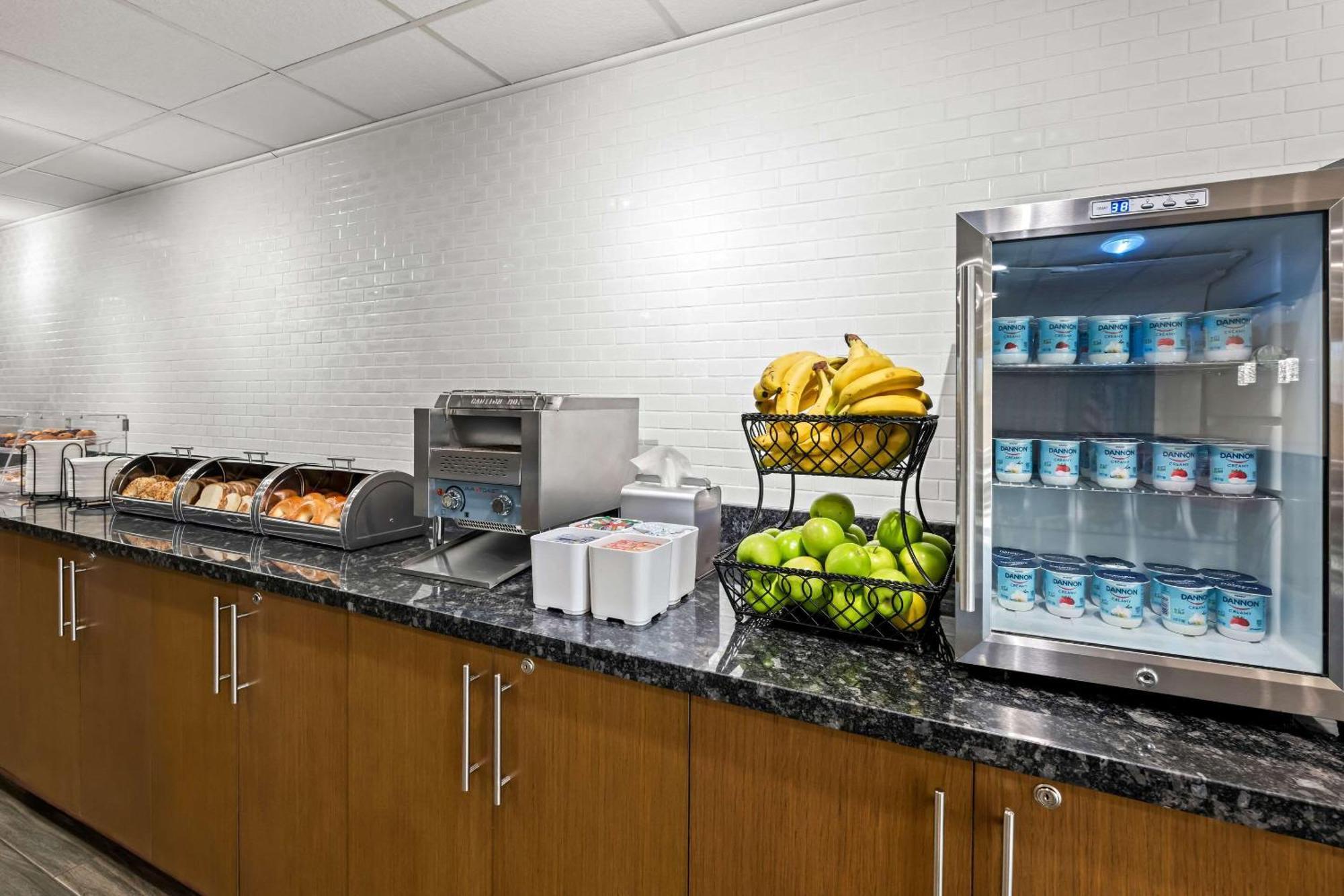 The Penn Stroud, Stroudsburg - Poconos, Ascend Hotel Collection Екстер'єр фото