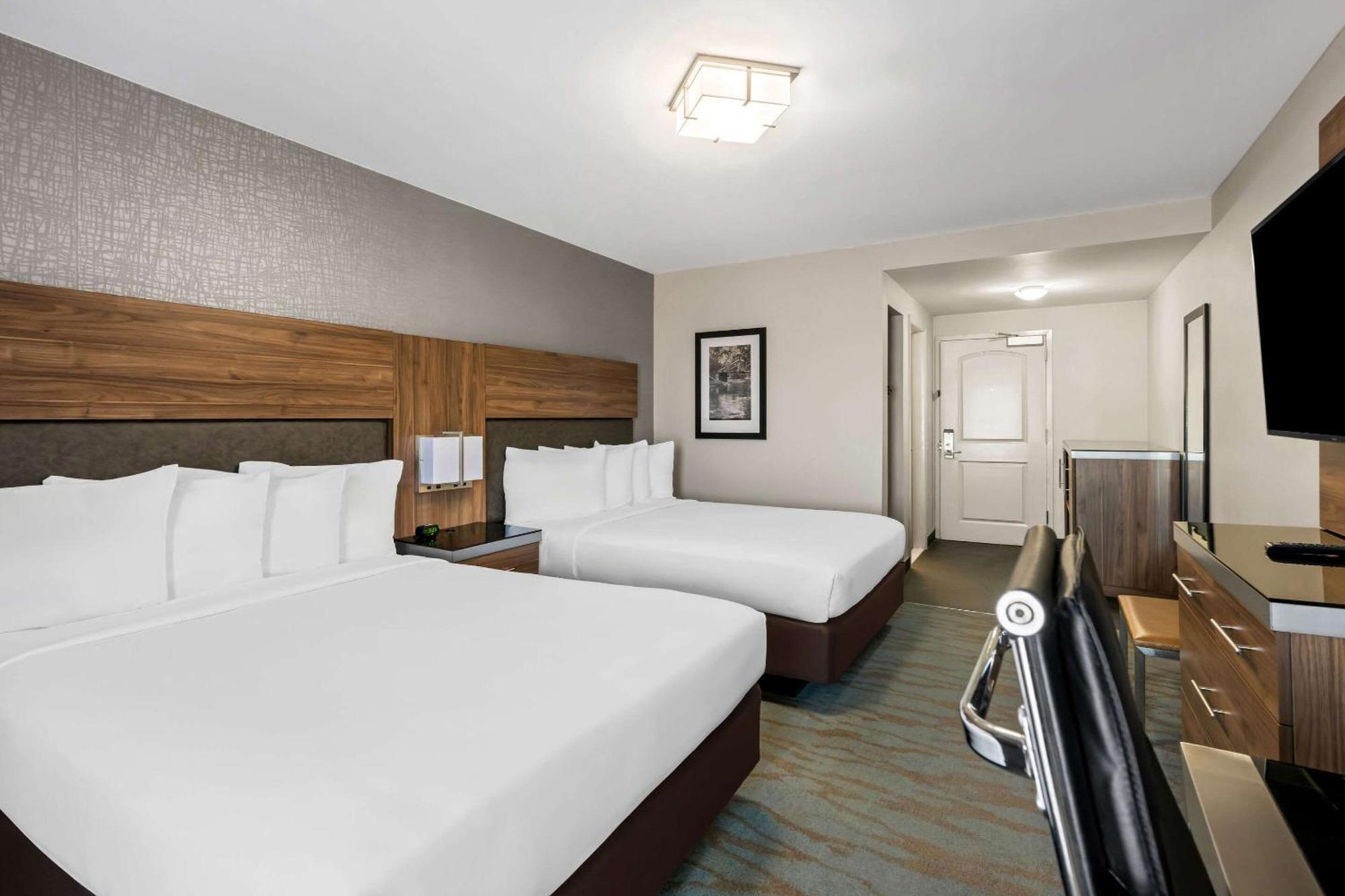 The Penn Stroud, Stroudsburg - Poconos, Ascend Hotel Collection Екстер'єр фото