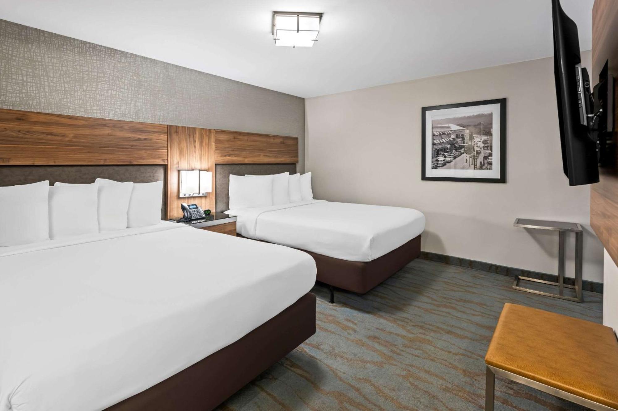 The Penn Stroud, Stroudsburg - Poconos, Ascend Hotel Collection Екстер'єр фото