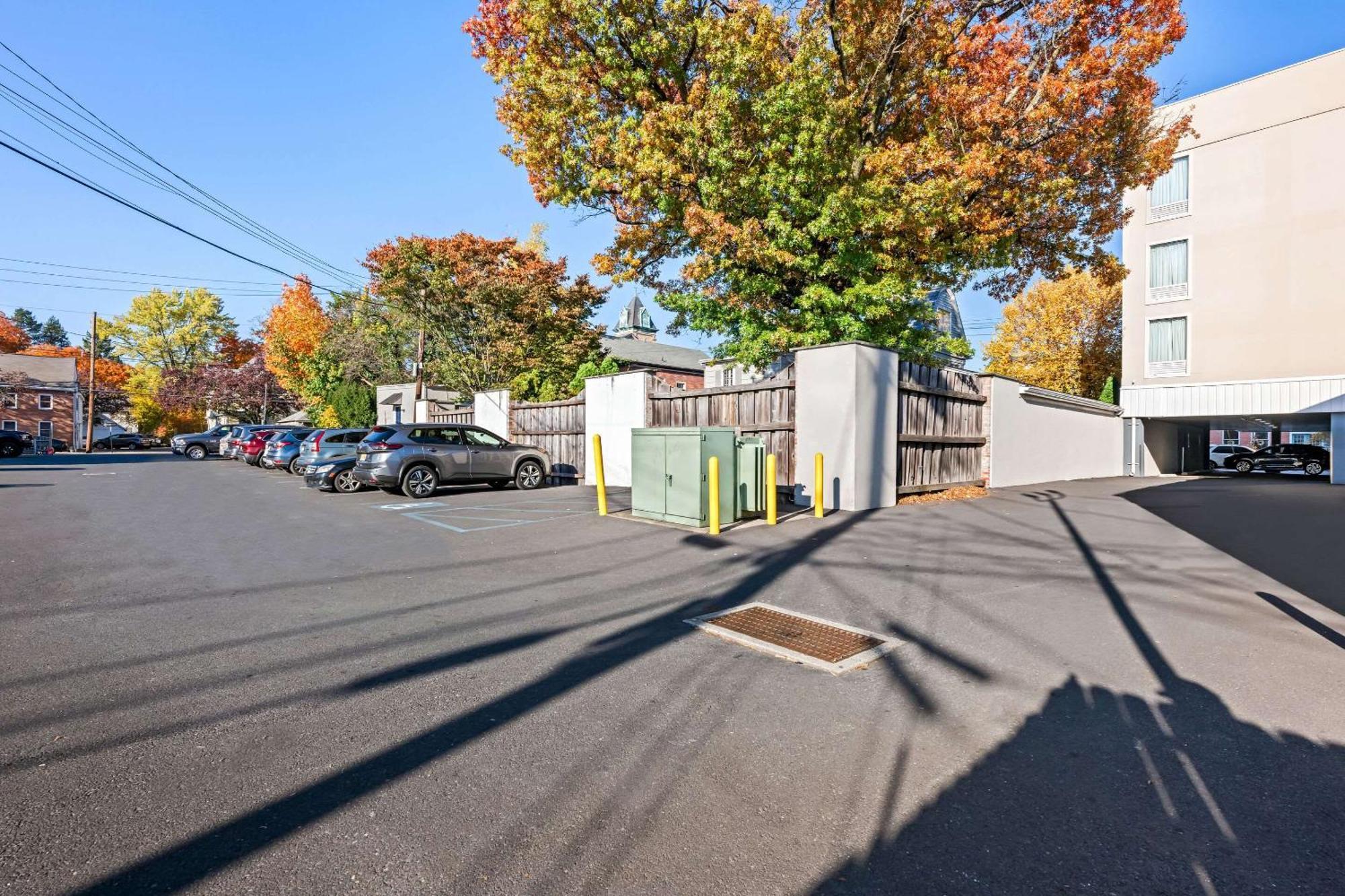 The Penn Stroud, Stroudsburg - Poconos, Ascend Hotel Collection Екстер'єр фото