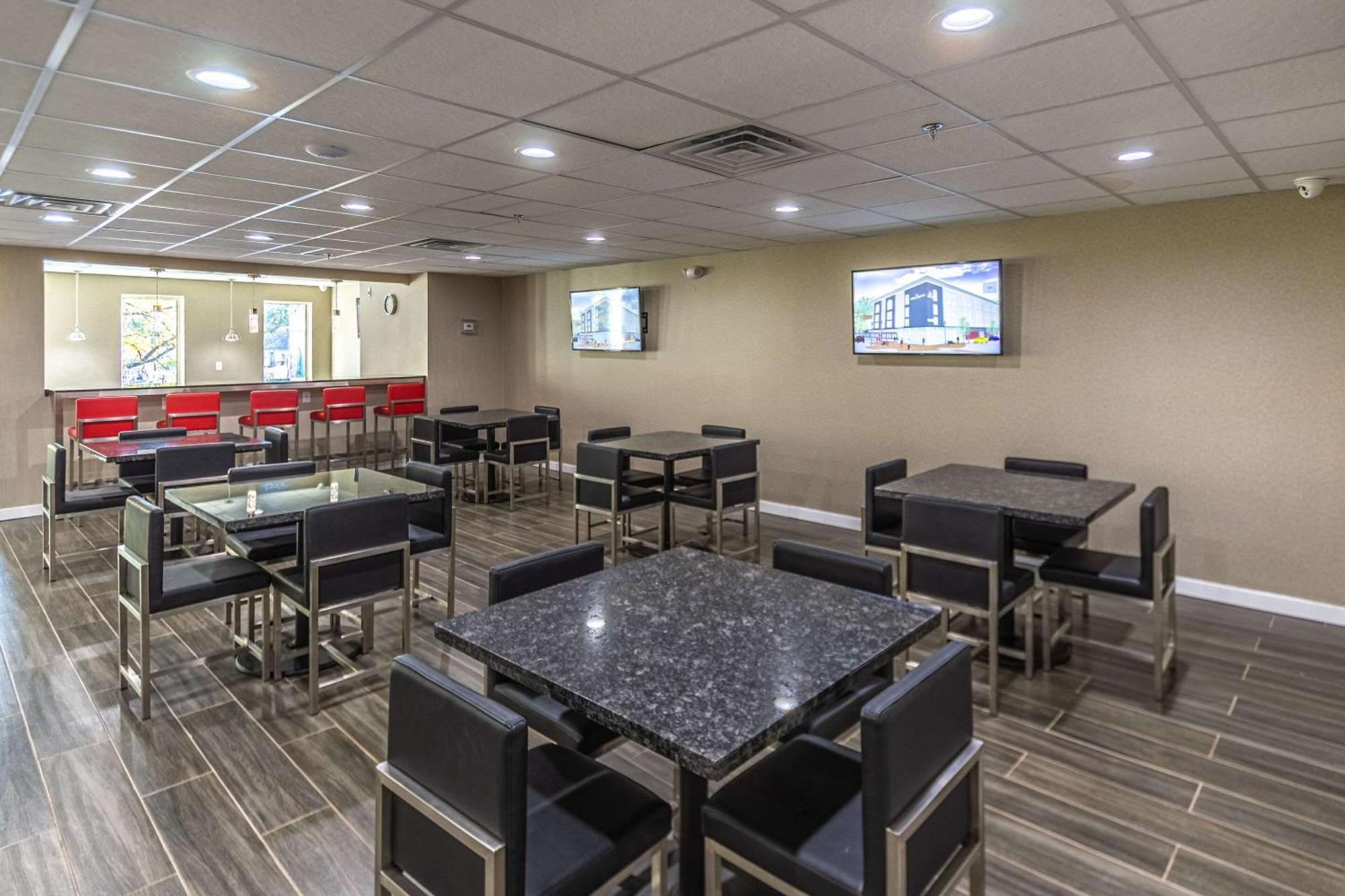 The Penn Stroud, Stroudsburg - Poconos, Ascend Hotel Collection Екстер'єр фото